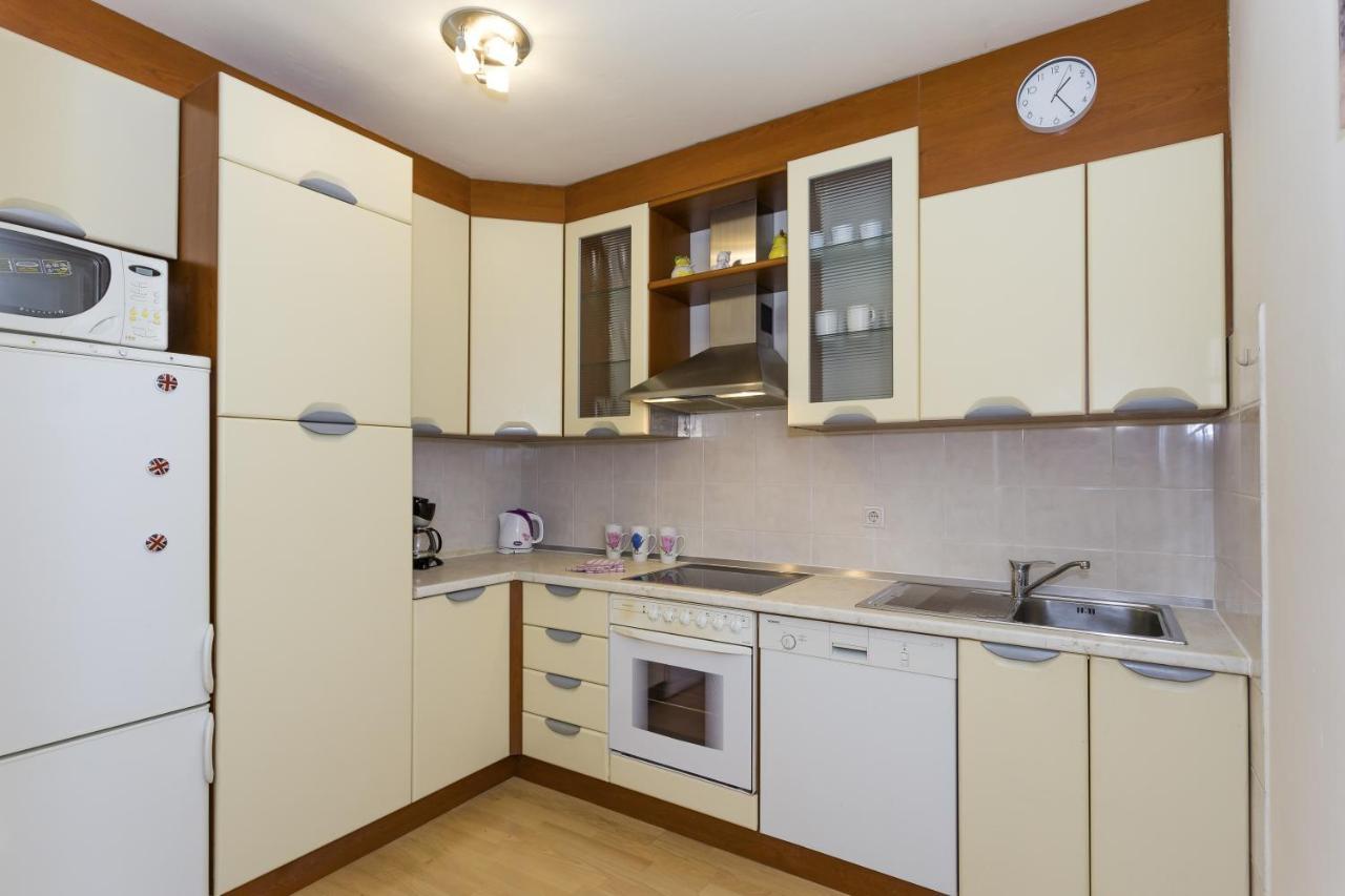 Apartments With Wifi Split - 13957 Zewnętrze zdjęcie