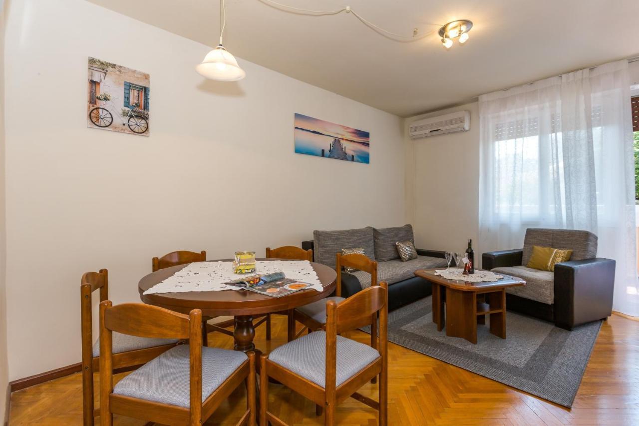 Apartments With Wifi Split - 13957 Zewnętrze zdjęcie